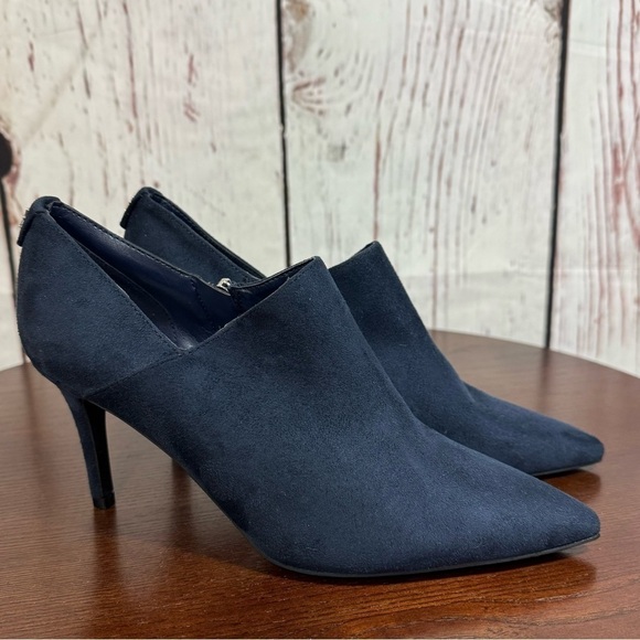 CALVIN KLEIN below the ankle women’s bootie Blue Micro suede size 8.5 EUC - Picture 12 of 12